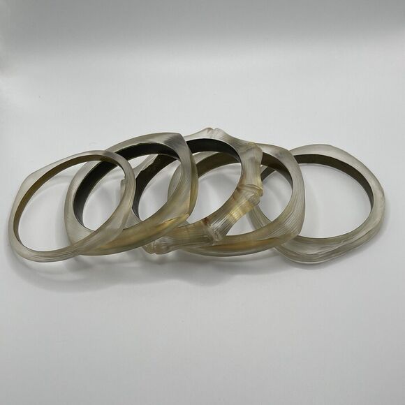 Alexis Bittar Clear‎ Cream Golden Frosted Lucite Bracelet Lot of 5 Quiet Luxury - Picture 2 of 16